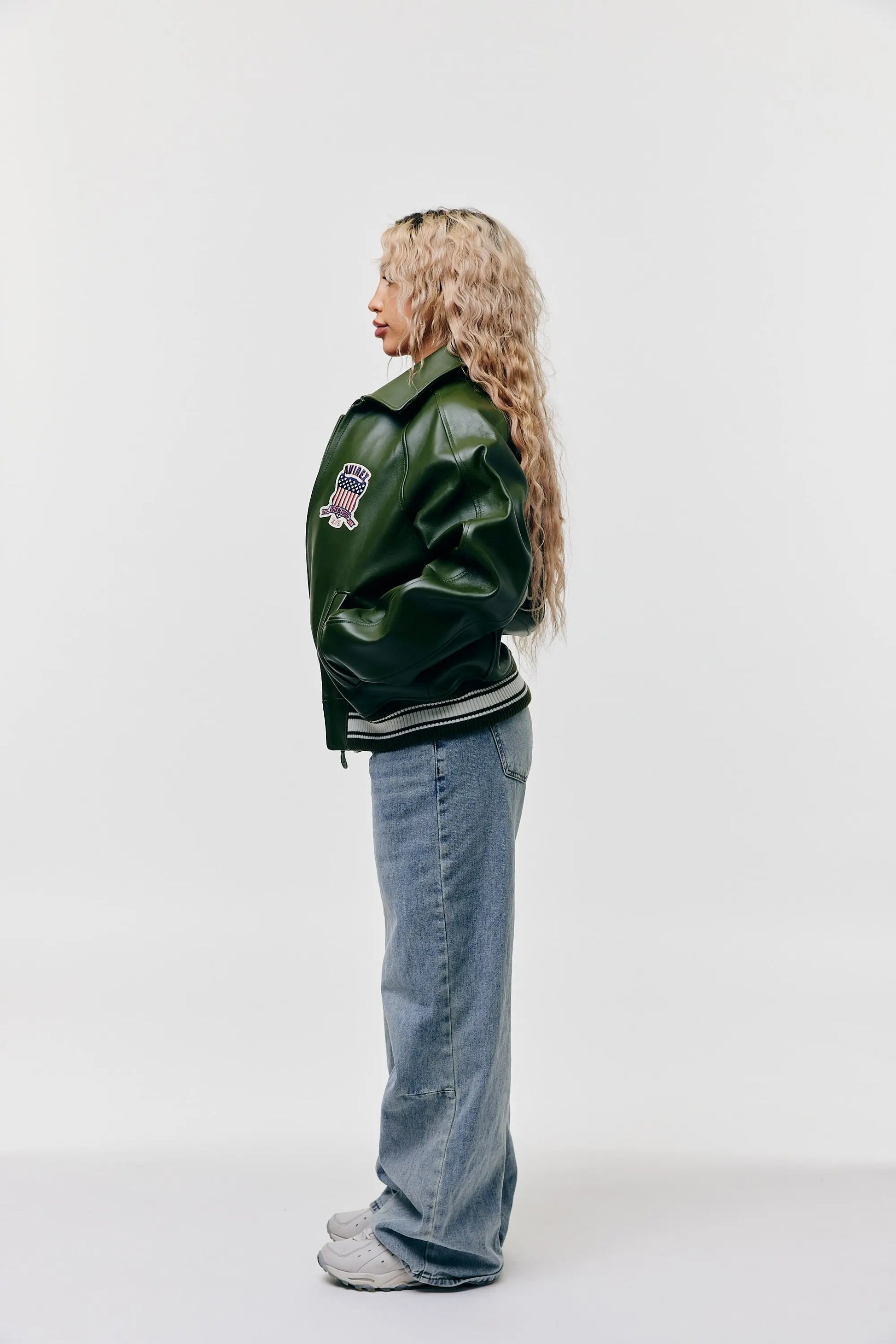 た*す様 AVIREX MA-1 bomber jacket olive L O 24_1372_THELOOT_MAY24_3039-min