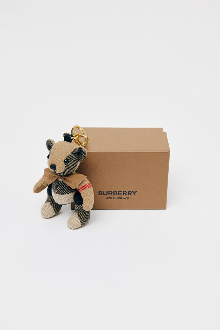 Thomas Bear Charm with Bow Tie in Archive beige - LOOT.